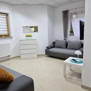 Rodzinne Zacisze - Dla 8 Osob - Pet Friendly - Dwie Osobne Sypialnie Z Parkingiem - Space Apartament