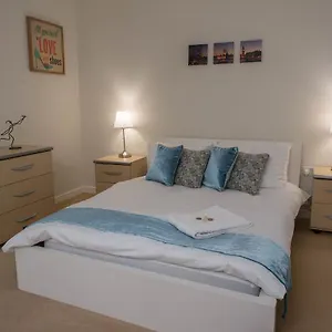 royal-limehouse-apartment.brighton-hotels-england.com/